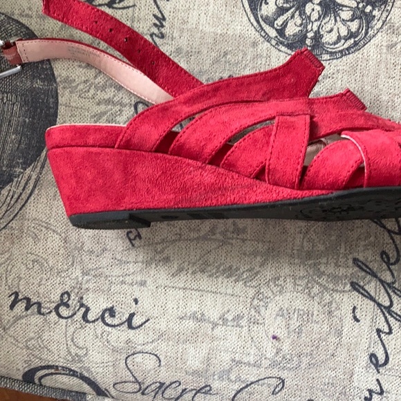 Moot sue Tootsie red sandals - Picture 6 of 8